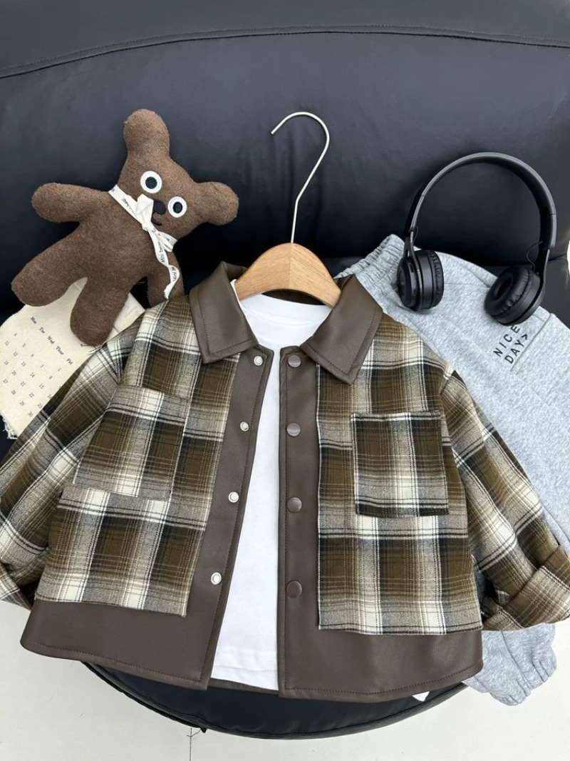Dziecięca kurtka w kratę Chłop – Kids Outdoor Jacket recenzja i cena